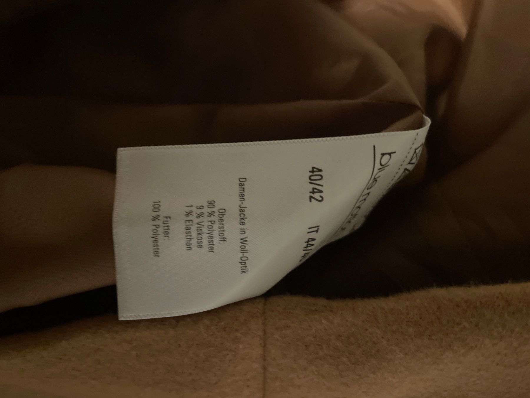 Mäntel: Manteau beige 40-42 – Gebraucht aus Cressier NE von leiestla 3