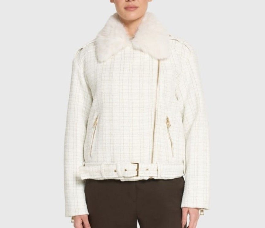 Guess Vestes: Guess Jacke Neu – Neuf avec emballage d'origine à Kloten par Pandora123