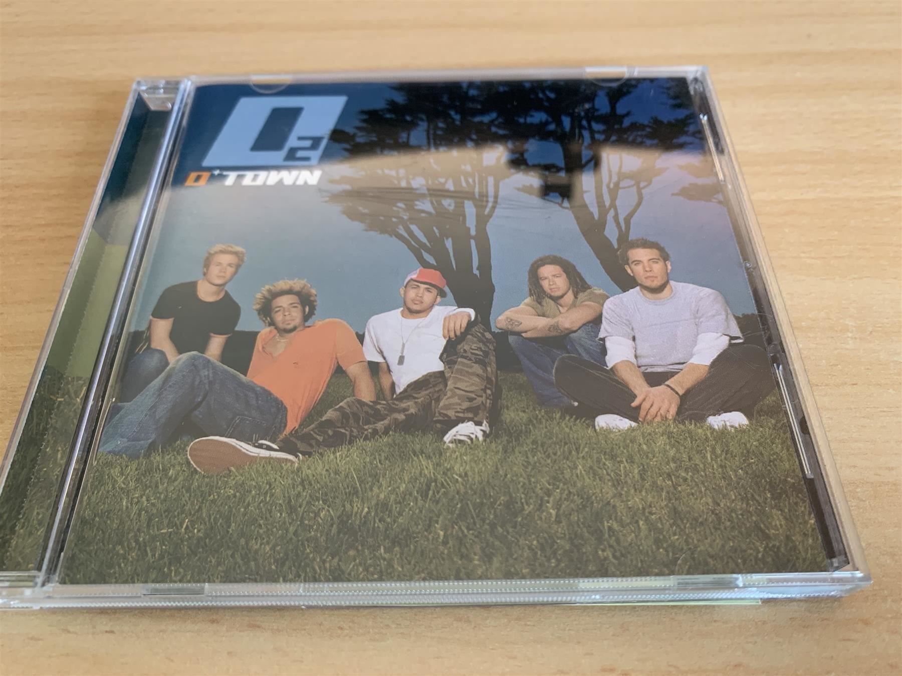 CD: O-Town – O2 – Usato da Rikon im Tösstal venduto da Alpenmutz