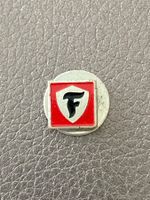 Firestone Knopfloch Pin