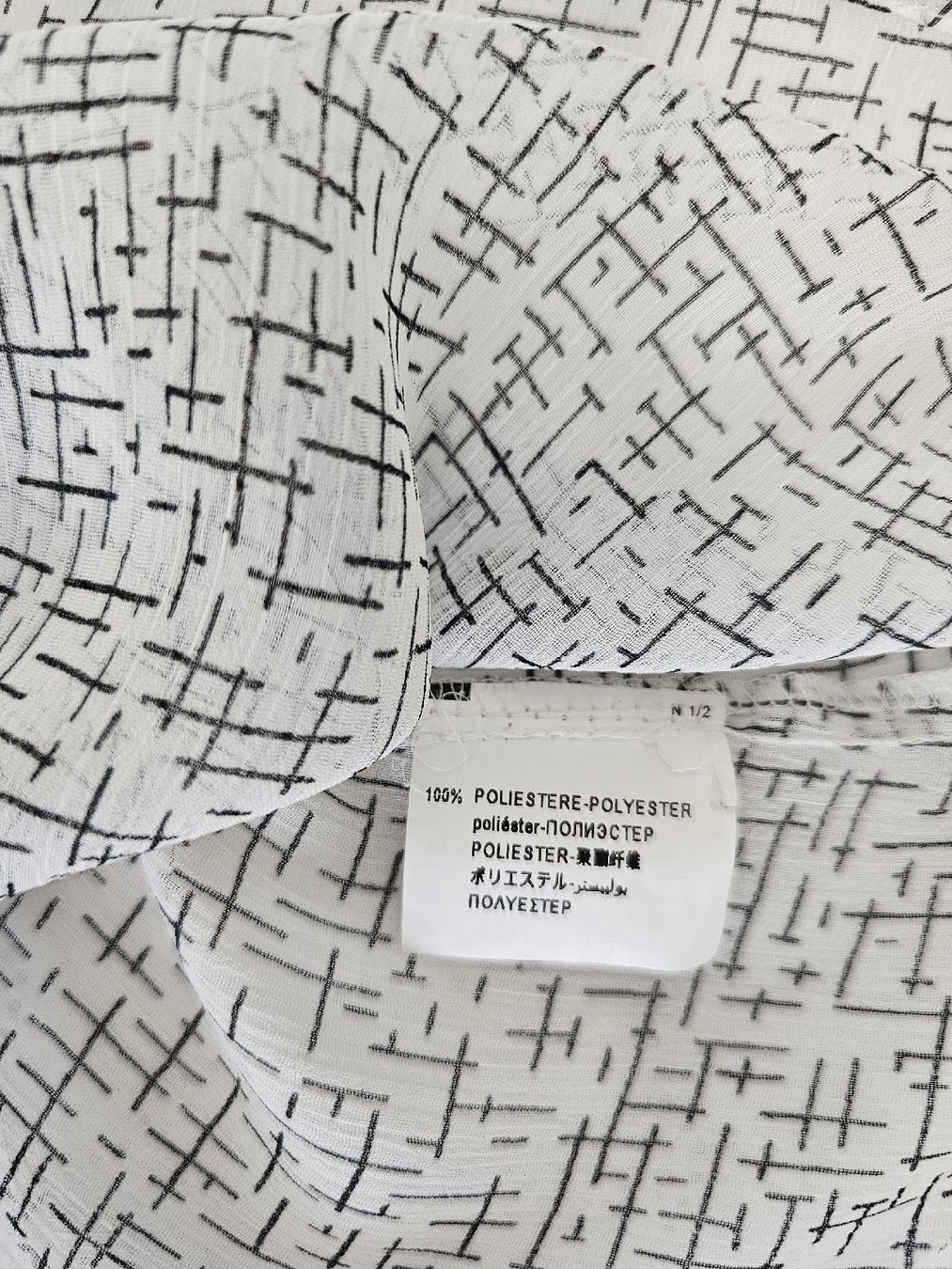 Benetton Blusen: Benetton Bluse – Neu (gemäss Beschreibung) aus Steinmaur von Kiki_m240 5
