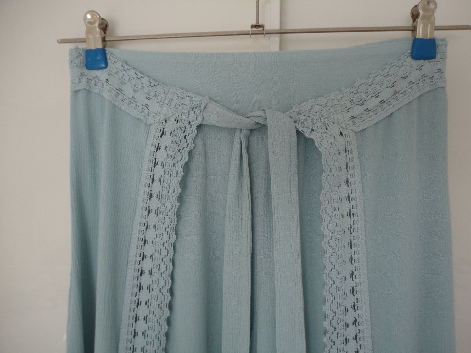 Pantaloni: Sommerhose Gr. 36/38 VERSAND – Usato da Strengelbach venduto da Traumgarten 1