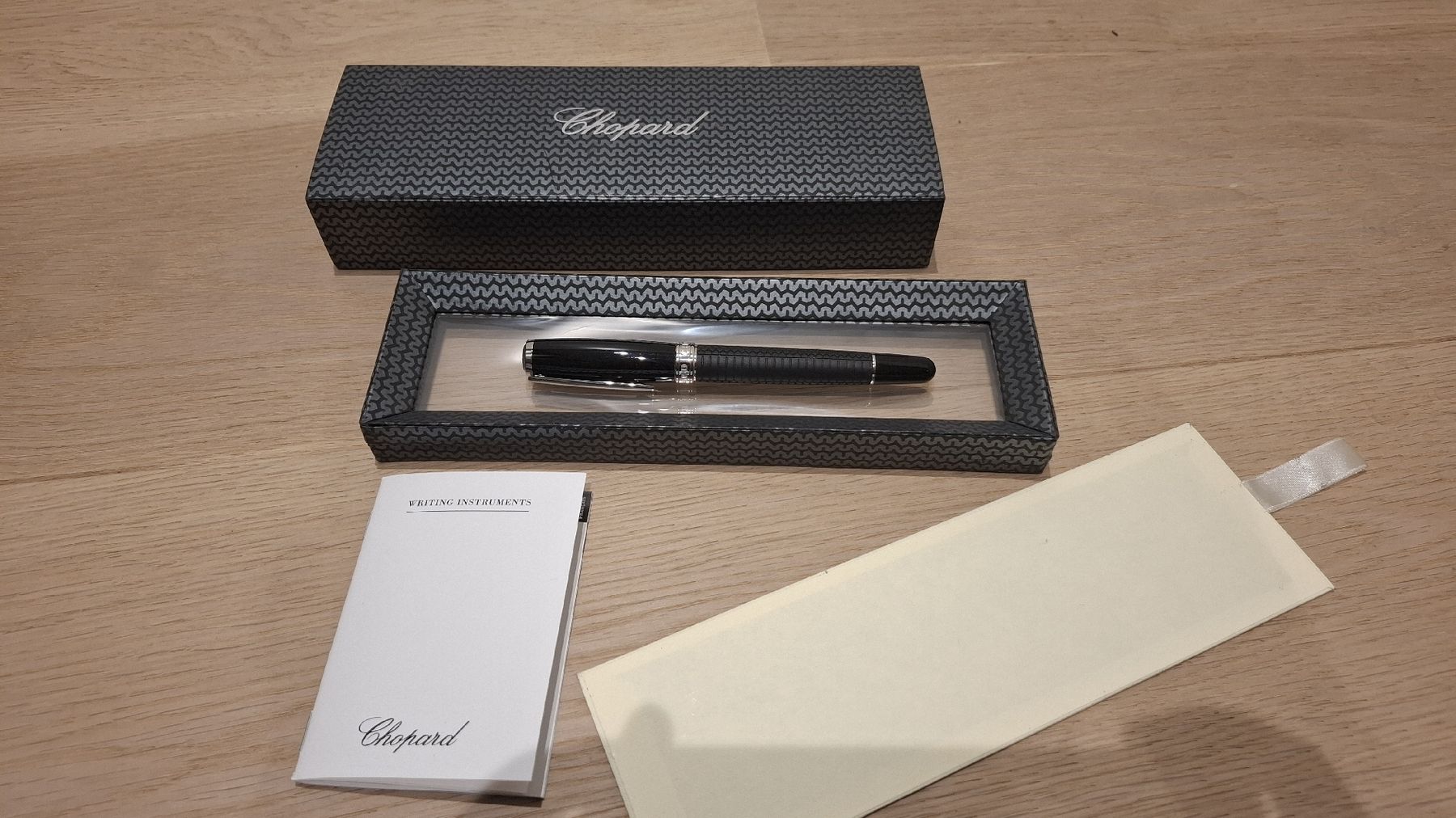 Chopard Penna & Evidenziatori: Chopard, ballpoint pen, black ink – Nuovo (secondo la descrizione) da Zürich venduto da pto_6wfs 2