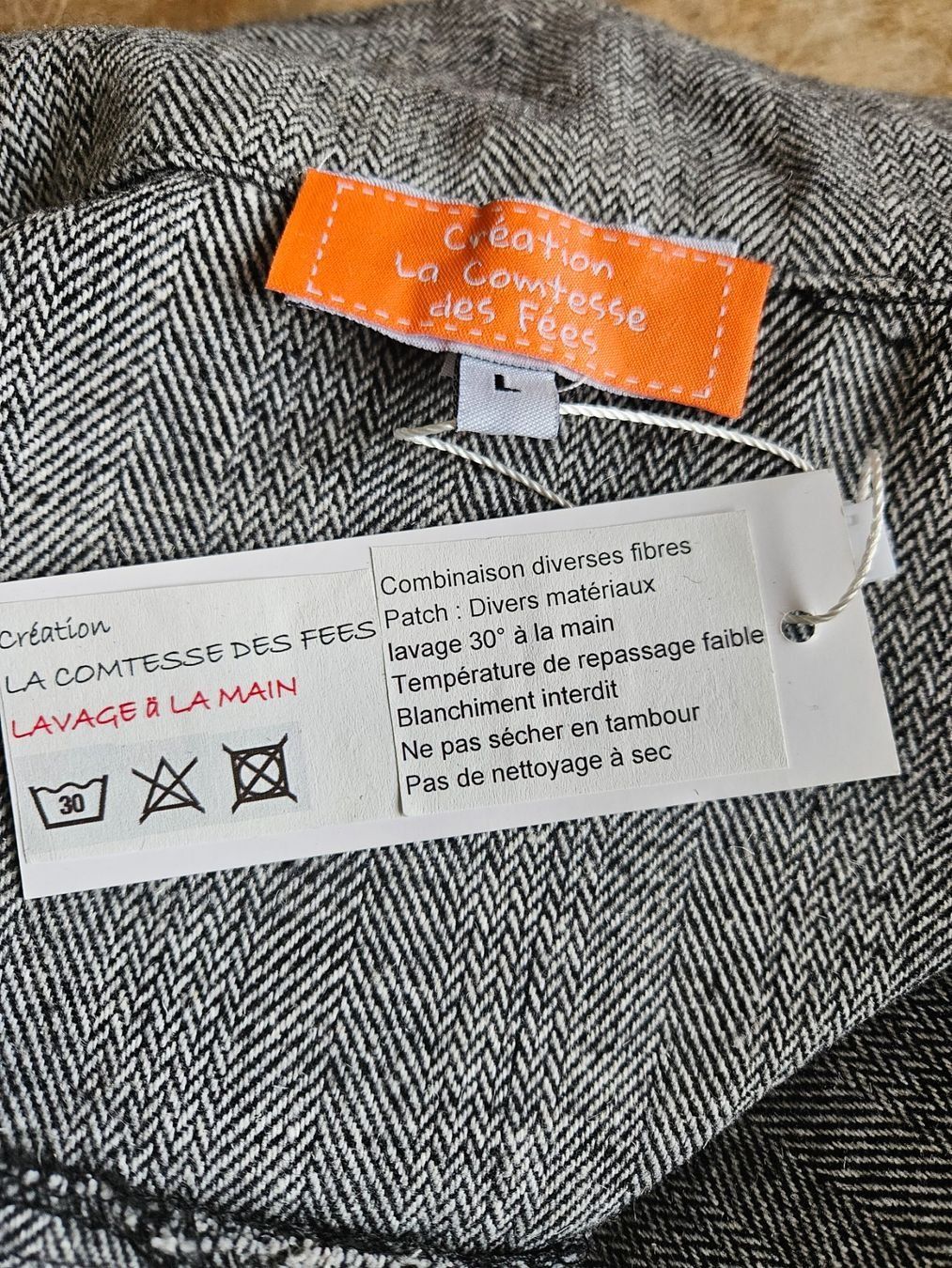 Tute: combinaison Pilote esprit vintage 40 course automobile – Nuovo e nell'imballaggio originale da Thônex venduto da lacomtessedesfees 9