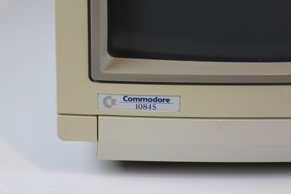 Commodore 1084S-D2 Monitor – Retro CRT für Amiga / C64 - 1.- (Gebraucht ...