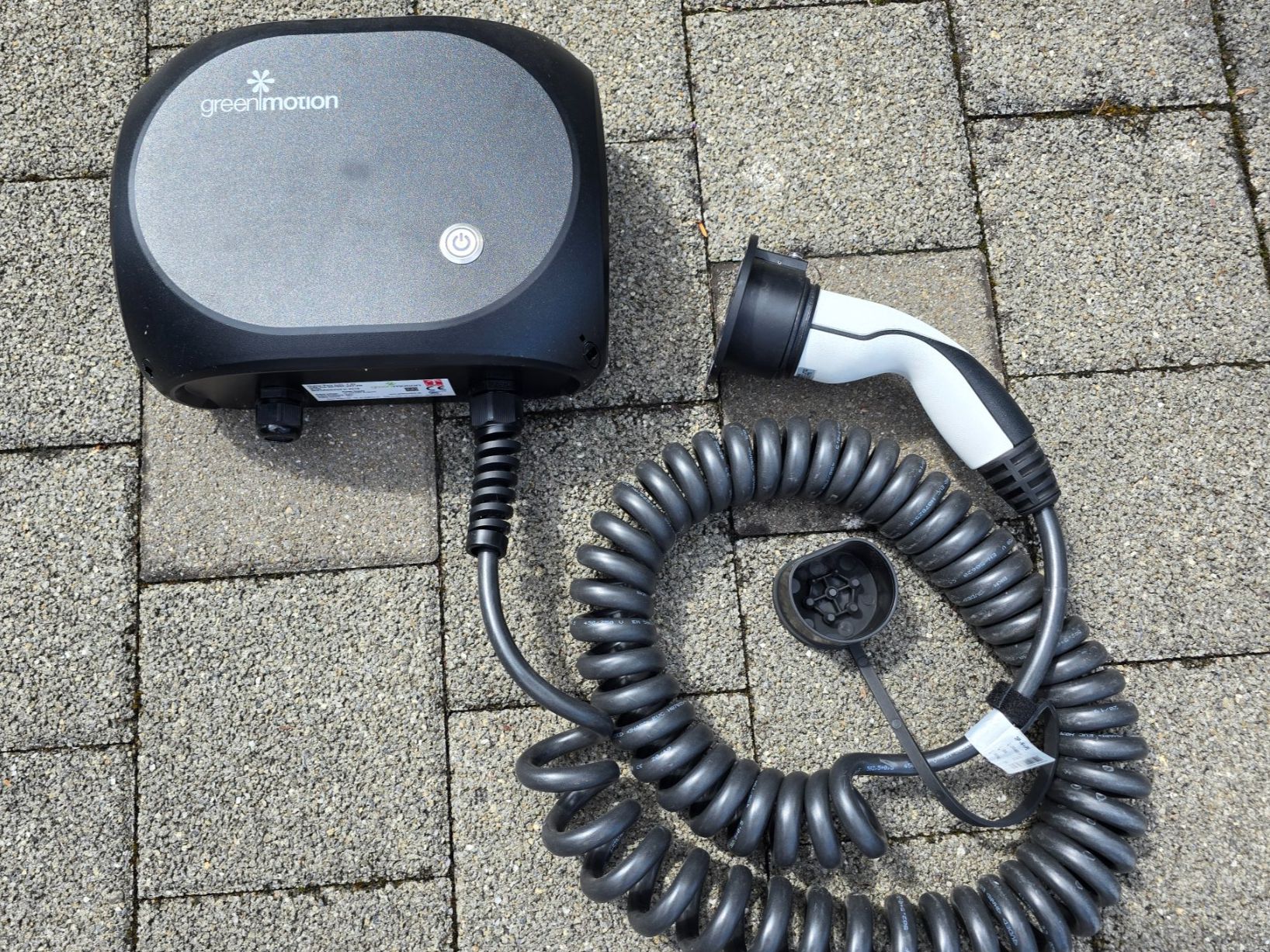 Caricabatterie: Greenmotion Wallbox Ladestation Elektroauto Typ 2 11 kW – Usato da Niederrohrdorf venduto da Wkn 1