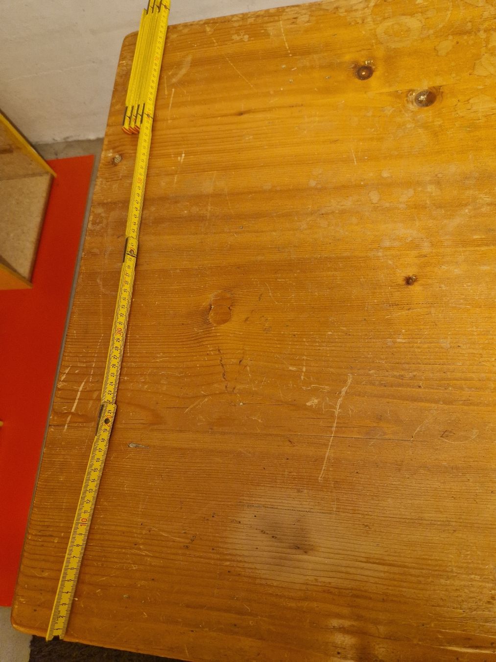 Tavoli: Schneidertisch, aus Holz – Usato da Basel venduto da Luckyvrena 4