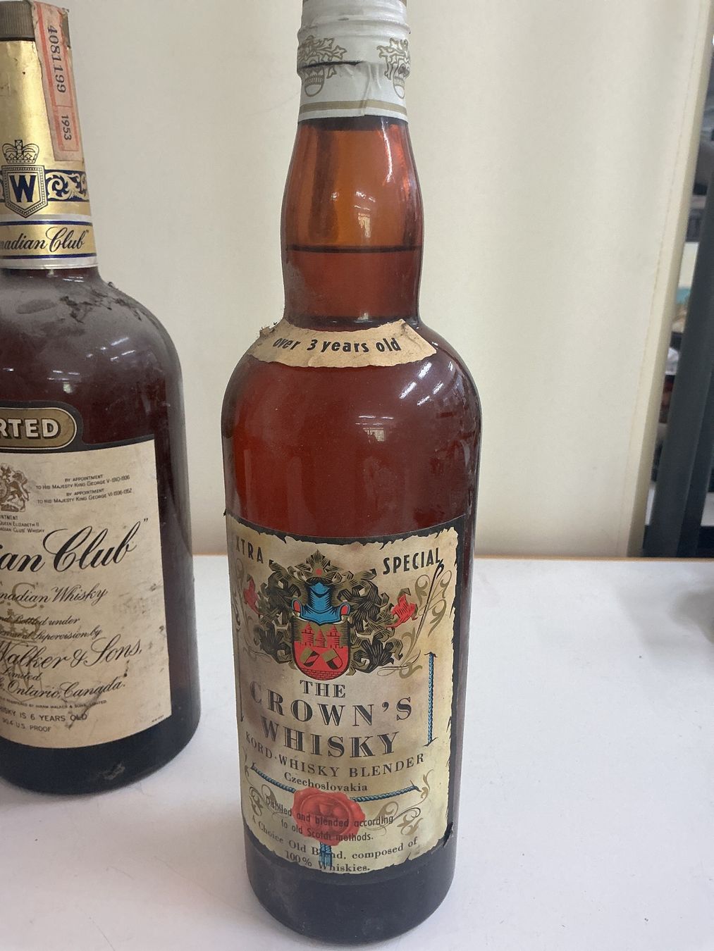 Spiritueux: 4 alte Whiskys – D'occasion à Bern par vielerart 4