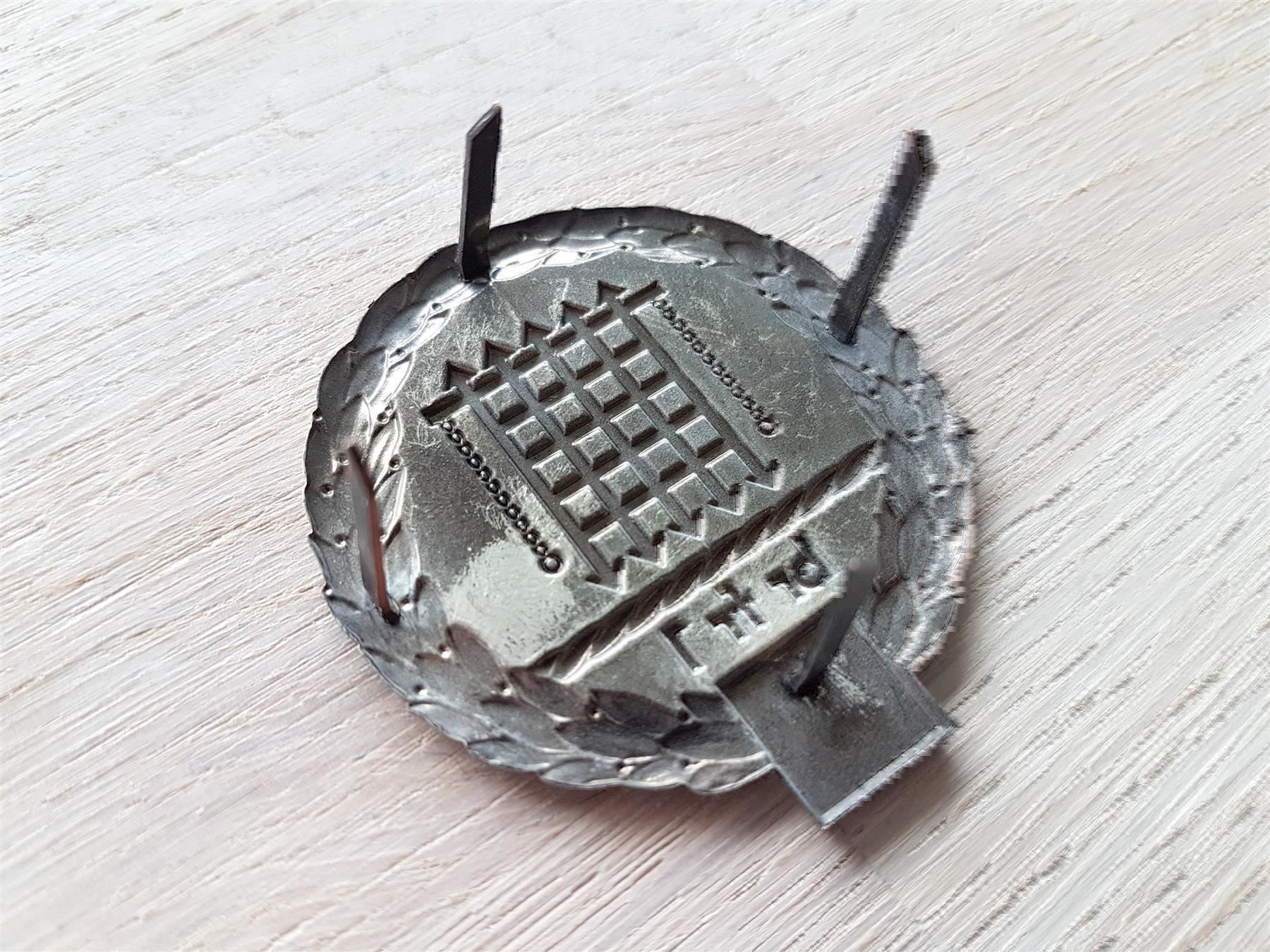 Placchette & Badge: Béret Emblem br fr 1 – Usato da Erlinsbach venduto da S700 1
