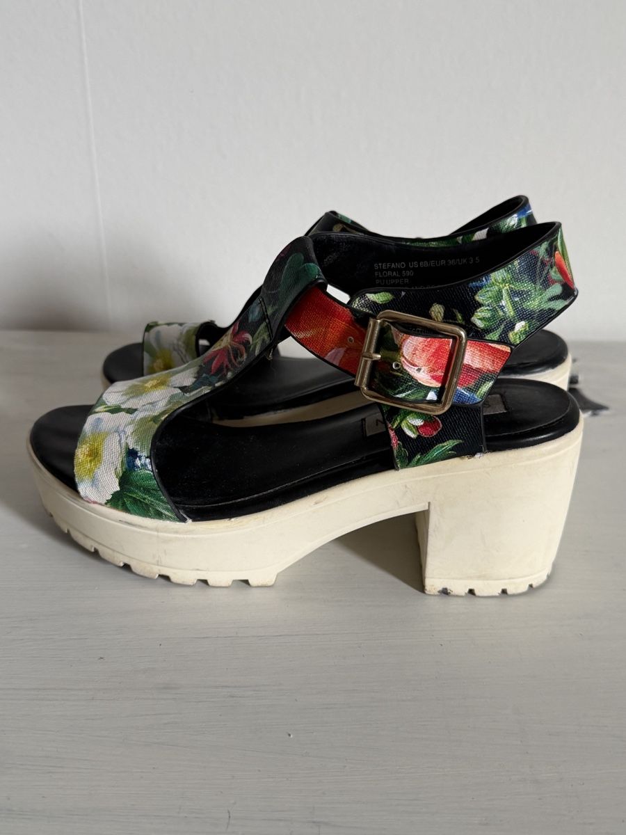 Steve Madden Chaussures femmes: Sandales Steve Madden taille 36 – Neuf (Voir description) à Dombresson par feline_ne 2