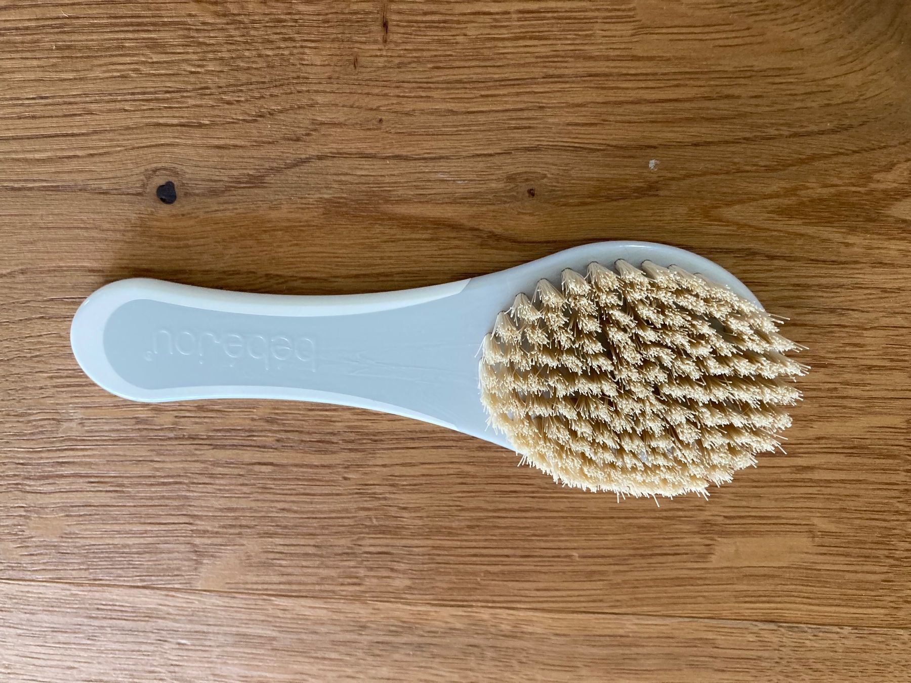 Sonstiges für Haushalt & Wohnen: Bürste – Gebraucht aus Bülach von Stellina72
