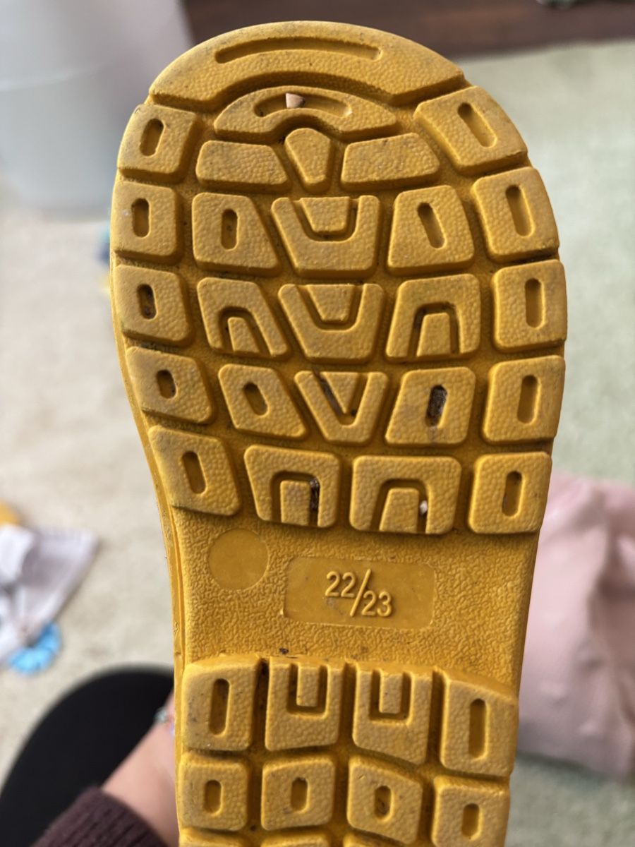 Scarpe per ragazzi: Gummistiefel Gr. 22/23 mit Dalmatiner Muster – Usato da Aetingen venduto da pat_ykl9 2