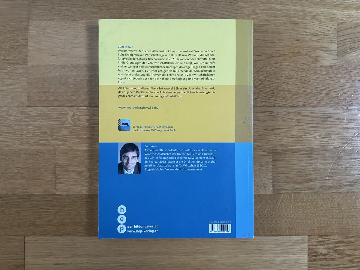 Bücher: Wirtschaftsbuch: VOLKSWIRTSCHAFTSLEHRE – Neu (gemäss Beschreibung) aus Cadempino von _cm 2