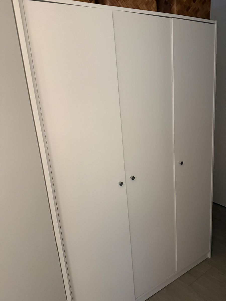 Armoires: Ikea schrank – D'occasion à Zollikerberg par Ja.Al.