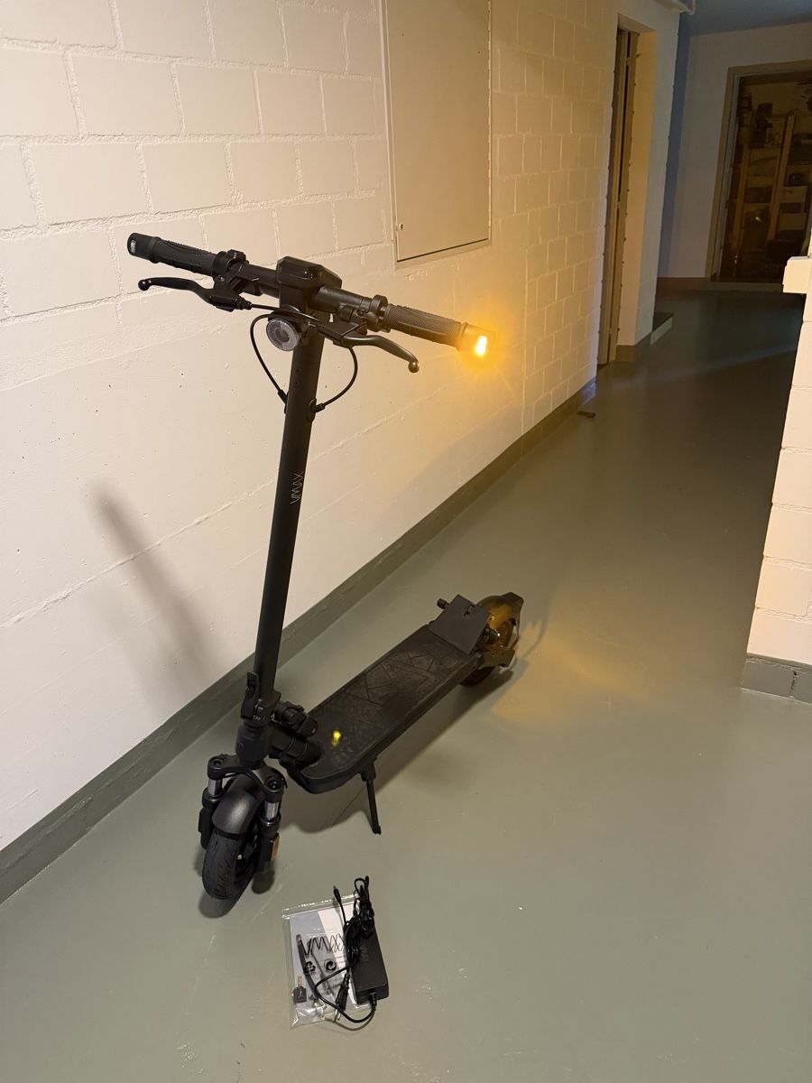Scooters: Vmax E-Scooter – Neu (gemäss Beschreibung) aus Döttingen von AnnaW 2