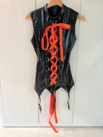 Neuwertiges Strapskleid im Wetlook schwarz-rot Gr S - 223240