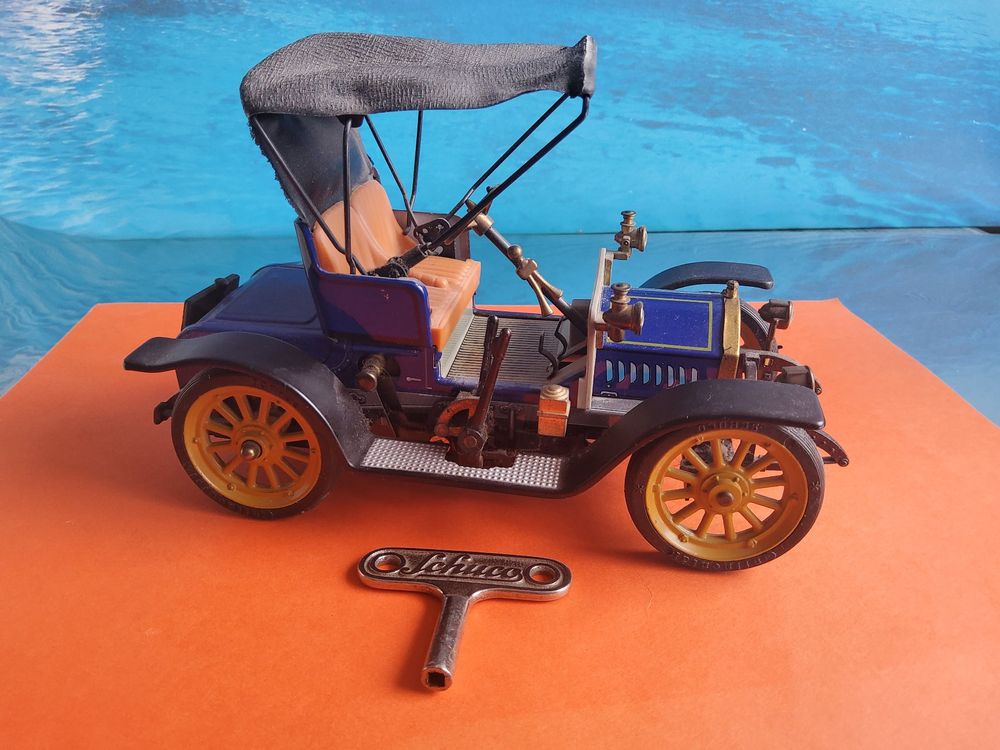 Schuco, Opel 1228,Doktorwagen 1909 4/8 PS Blech blau,bespielt ,ohne Schlüssel