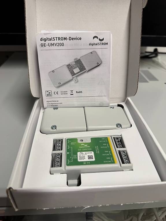 DigitalSTROM Componenti elettronici: Digitalstrom Licht 1-10V Universal Modul GE-UMV200 – Usato da Kyburg venduto da Ferrarischumi 1