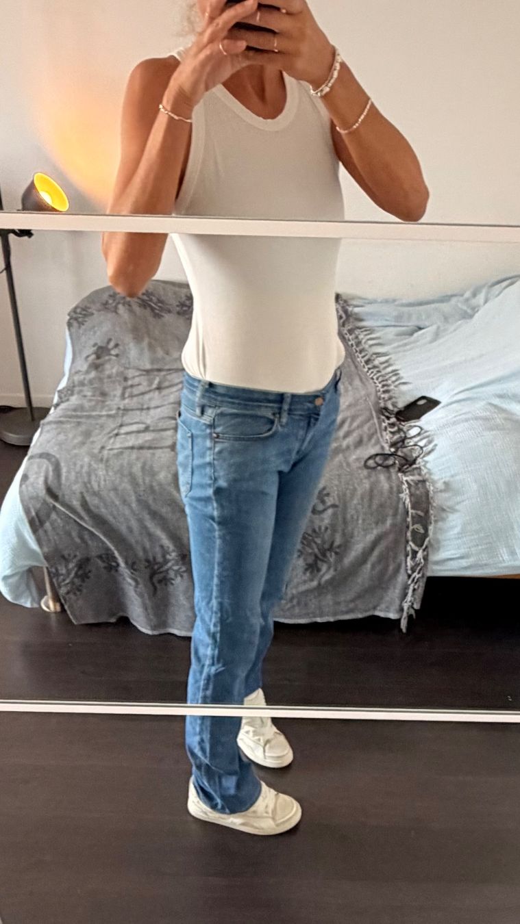 Jeans: MIH Jeans Damen Bootcut – Usato da Herrliberg venduto da MckVe