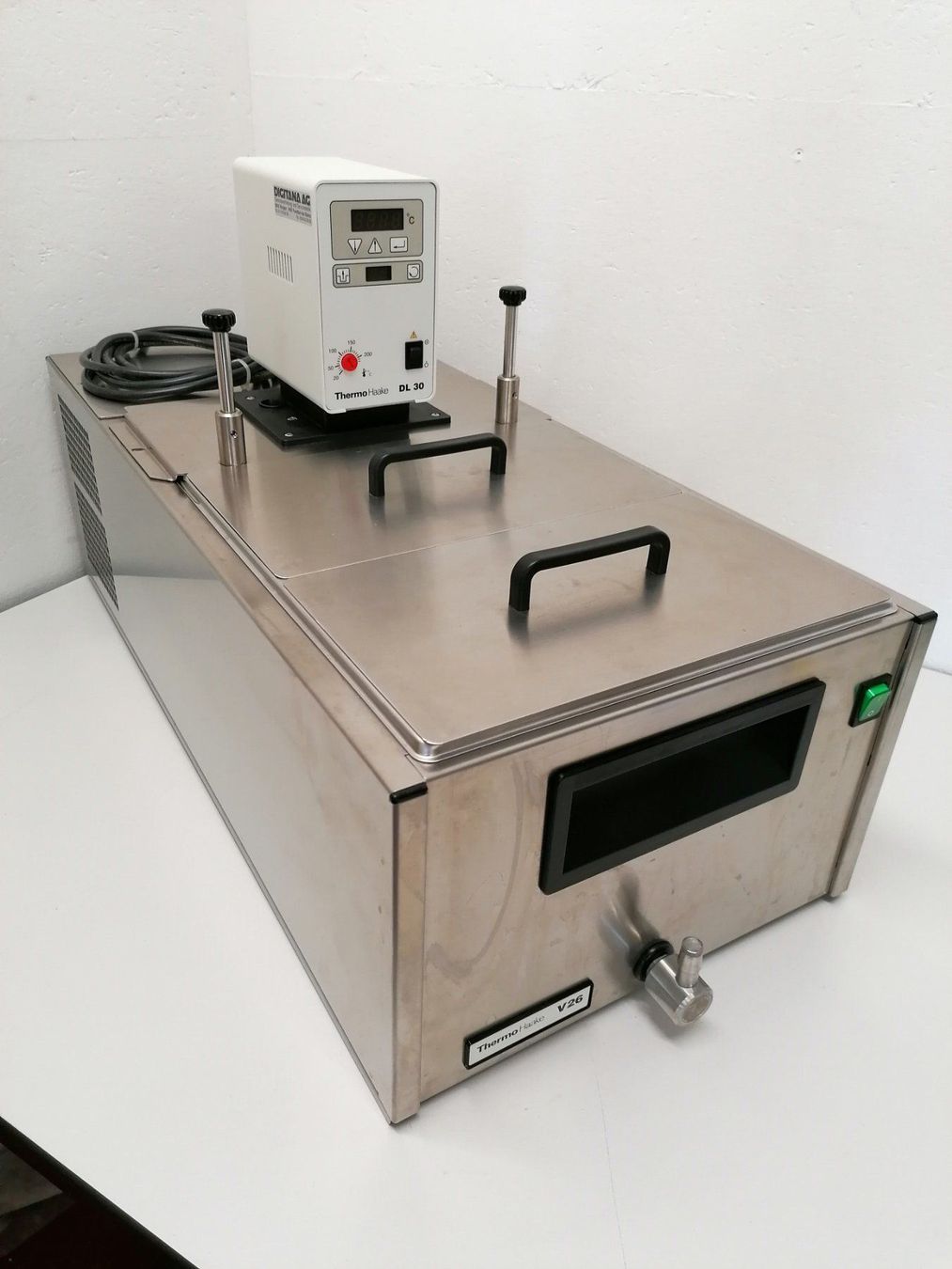 Accessori da laboratorio: Thermo Haake DL30 mit V26 – Usato da Niederdorf venduto da LeptonAG_Labor