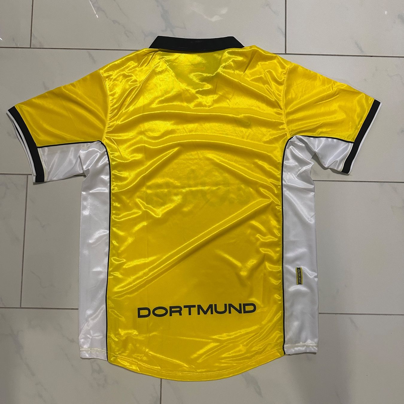 BVB Maillots de corps & Pantalons: Borussia Dortmund Trikot Grösse L – Neuf (Voir description) à Liestal par tha_dg6j 3