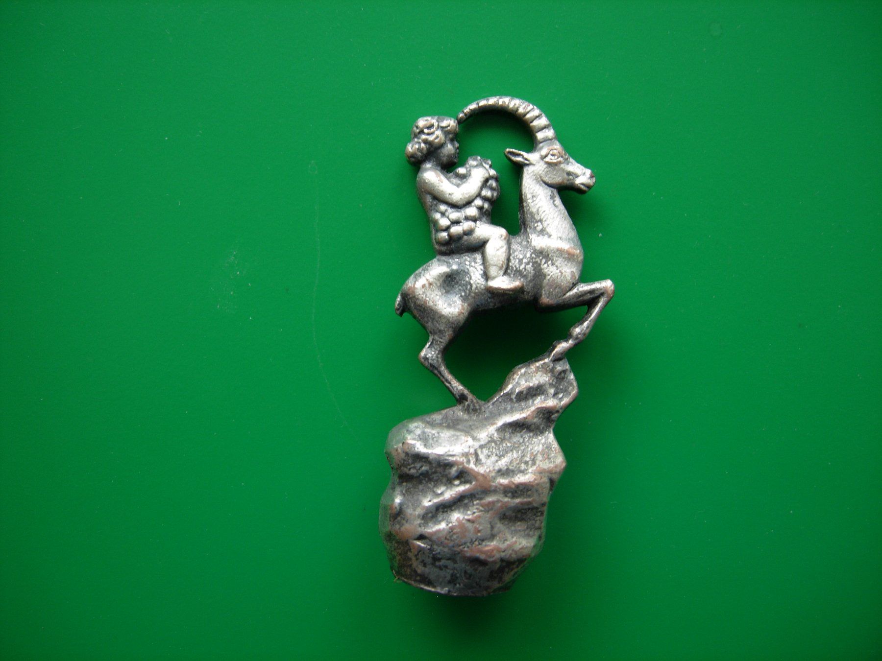 Figuren: Stöpsel-Wiener Sezession um 1910 – Gebraucht aus Luzern von Lucernauno 2