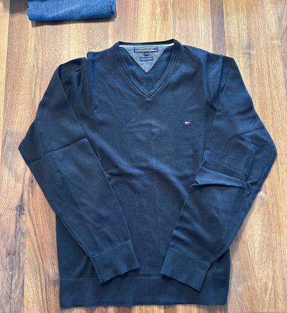 Tommy Hilfiger V-Neck Pullover