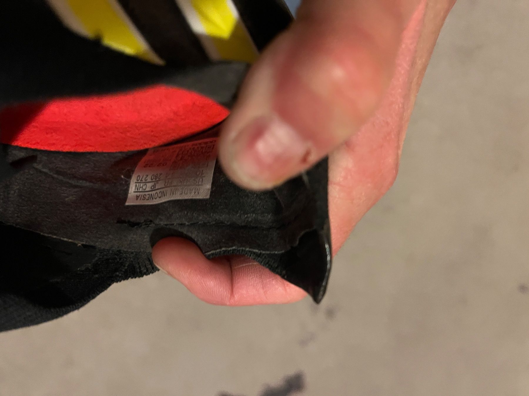 Scarpe da uomo: Chaussures de foot adidas predator – Usato da Mont-sur-Lausanne venduto da Pioutch 4