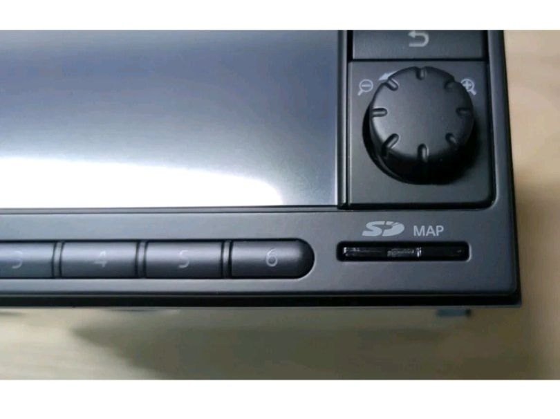 Navigatori: W.Neu Nissan LCN1Juke Navi Rechner Radio CD Bluetooth MP3 – Usato da Glattbrugg venduto da DoBoMi 1