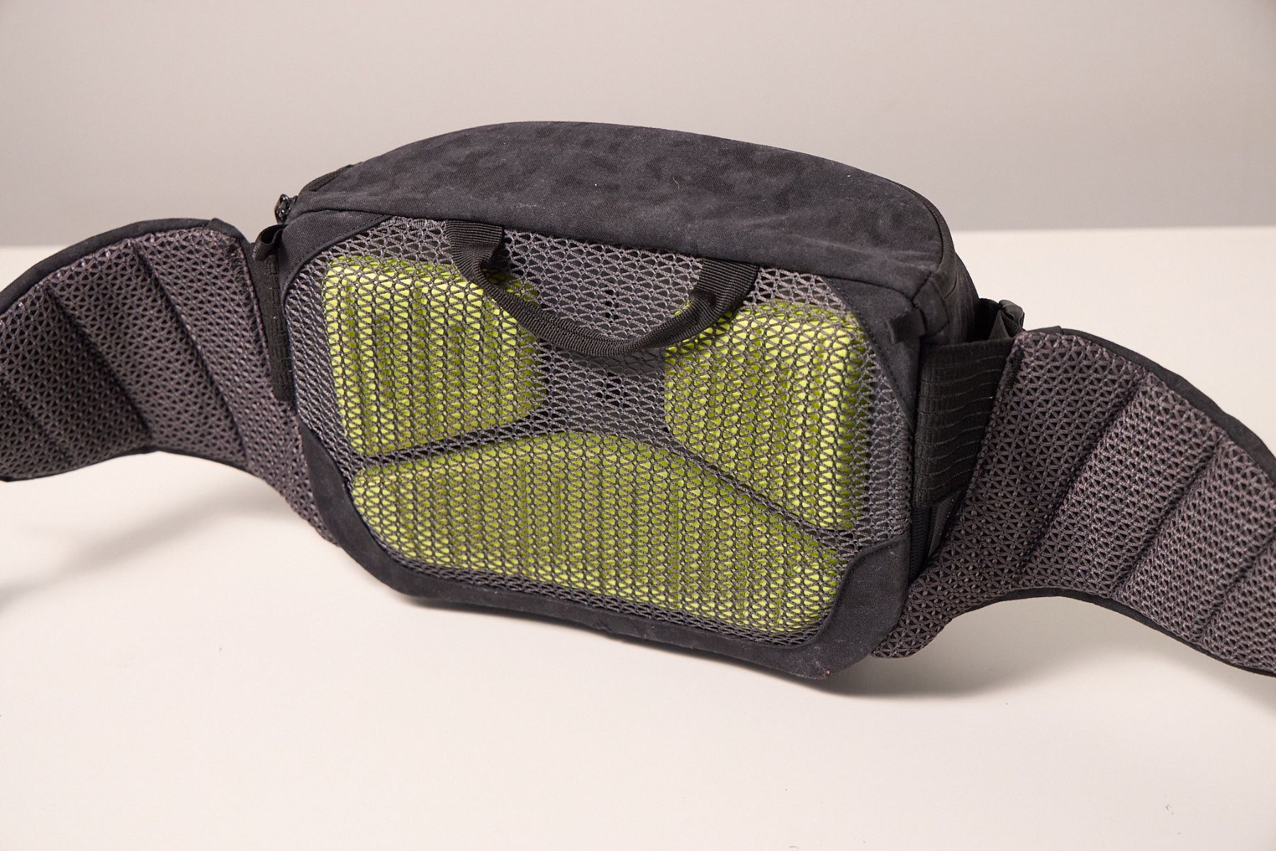 Evoc Borse: Evoc Hip Pack Capture 6 Kameratasche – Usato da Basel venduto da Hank3 5