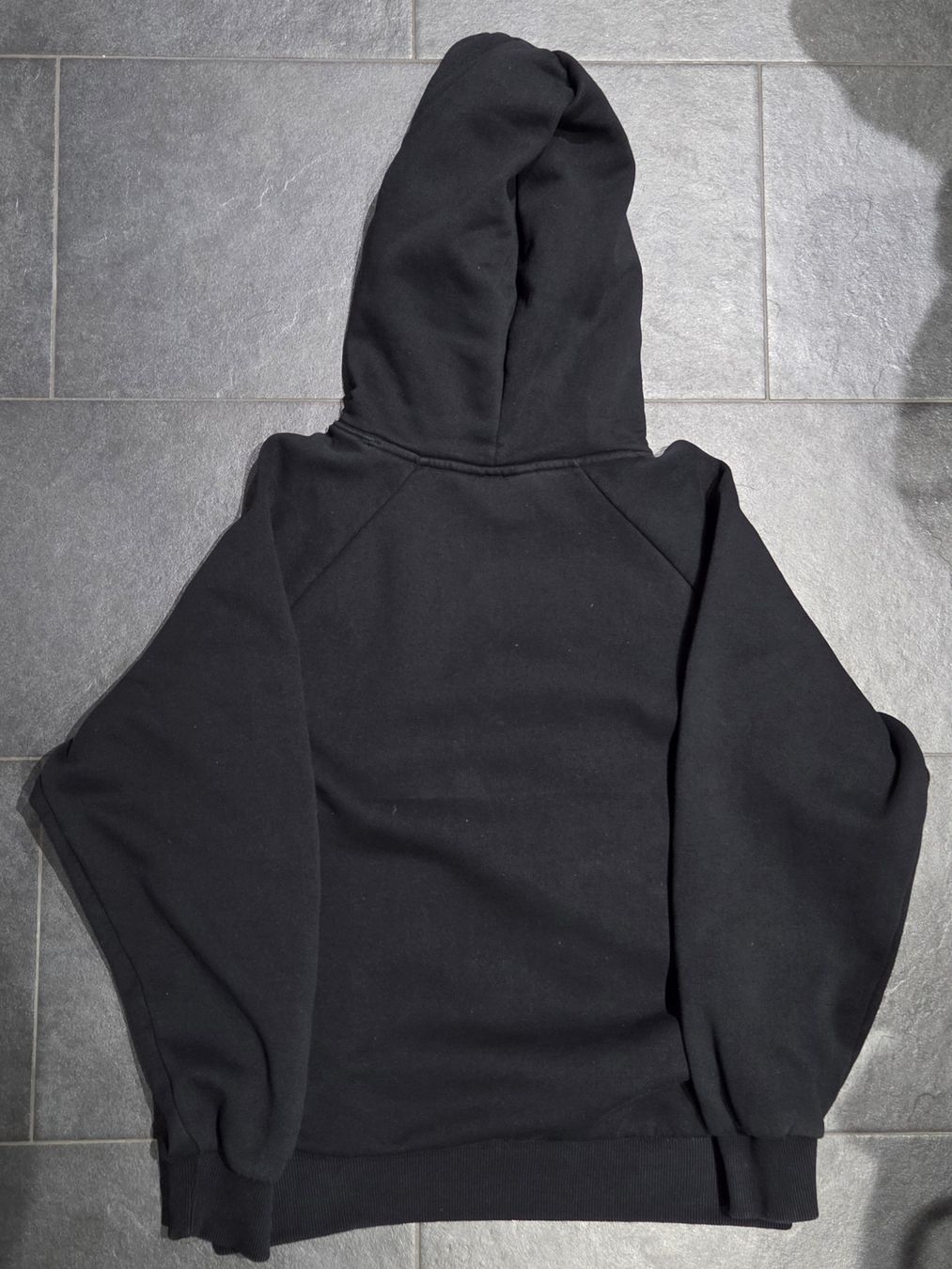 Pullover & Sweatshirts: Trapstar Hoodie Schwarz, Grösse L – Gebraucht aus Konolfingen von Siggi_wulle 2