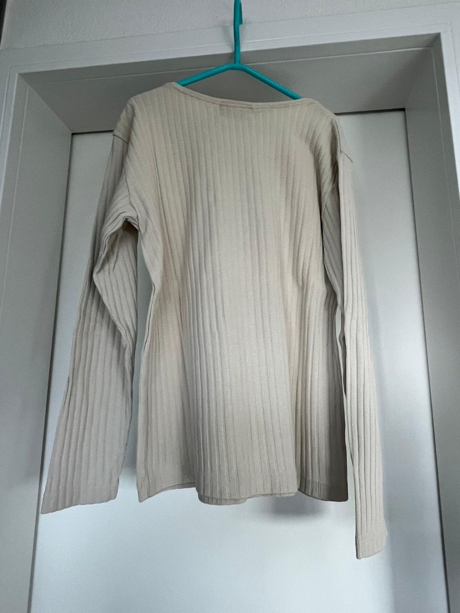 Maglioni & Felpe: Pullover – Usato da Fraubrunnen venduto da amm_7kp6 1