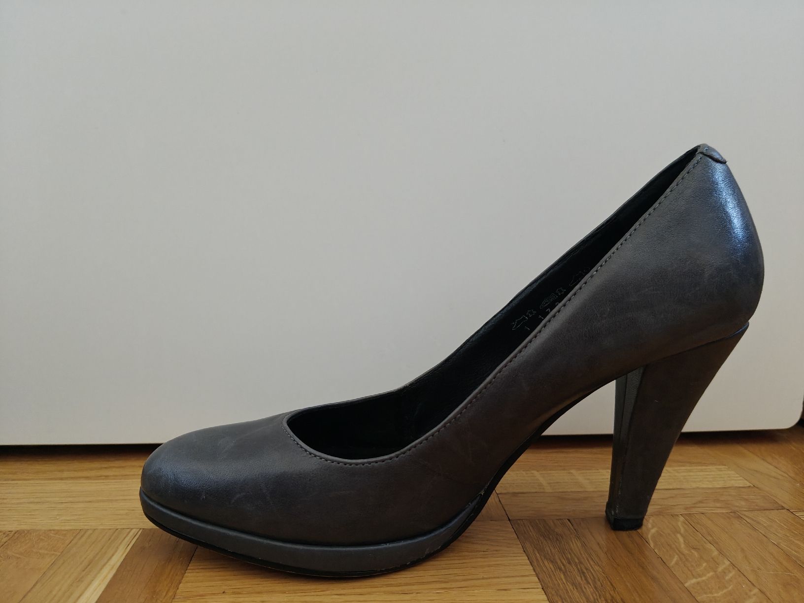 Scarpe da donna: Pumps 5 th Avenue – Usato da Cully venduto da kokorunka123 1