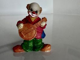 Süsser mini Clown mit Banjo, 4.3 cm, Kunstharz