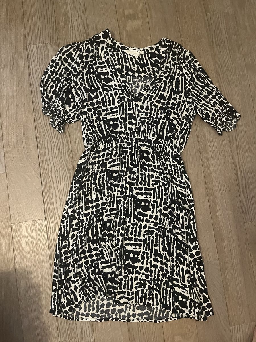 Ba&Sh Kleider: Robe Bash 0 jamais mise  – Gebraucht aus Lutry von mar_cr6n