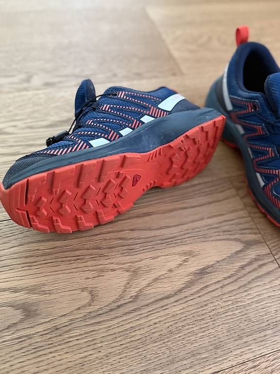 Scarpe per ragazzi: Wanderschuhe Kinder, Marke Solomon, Grösse 36 – Usato da Steinhausen venduto da deikoon 1