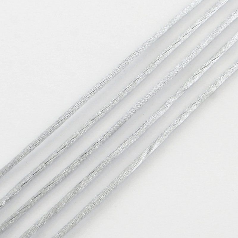 Rubans décoratifs: Polyesterkordel Silber 2mm / 5m – Neuf (Voir description) à Rüegsau par Tausendfreund
