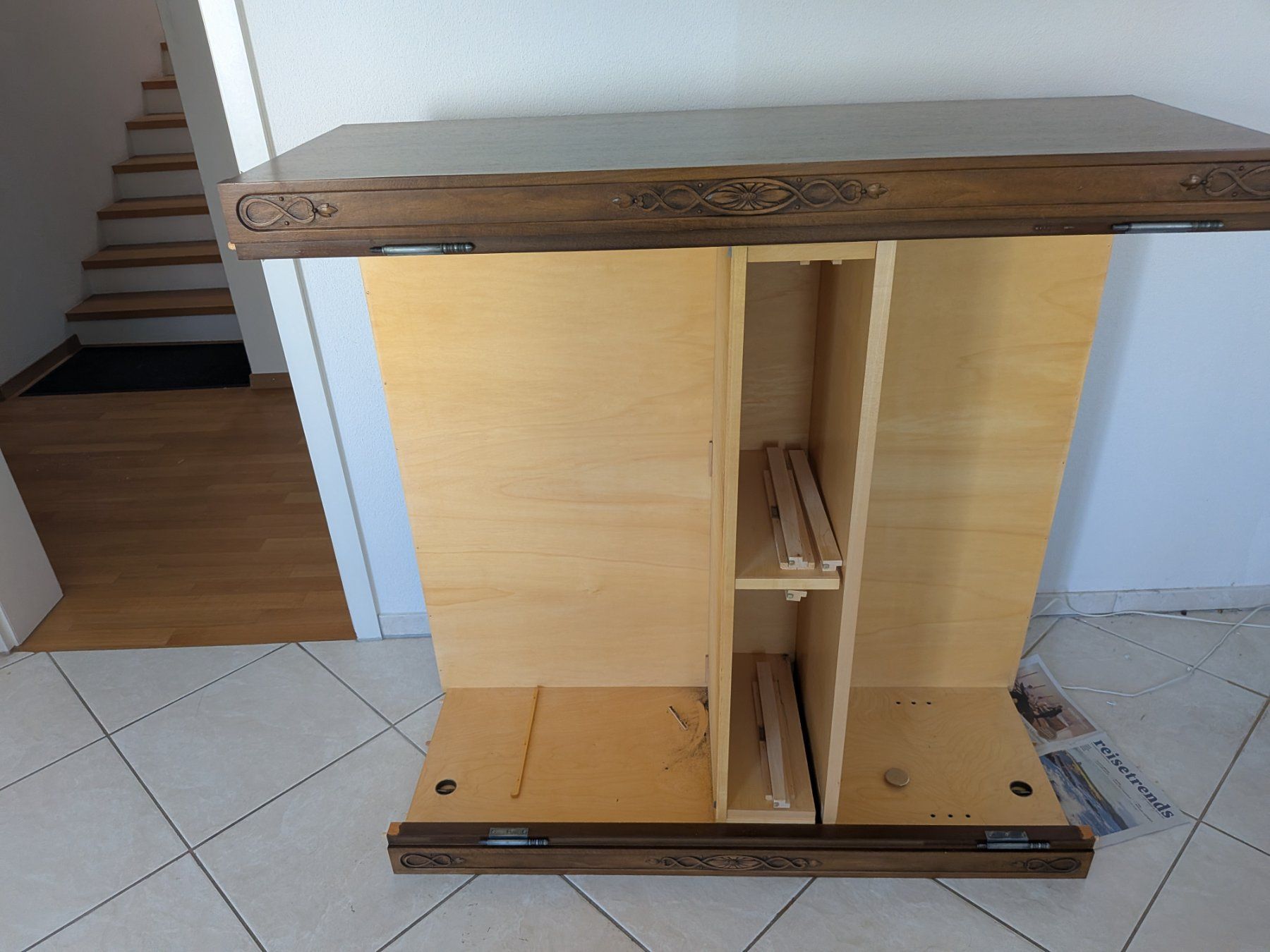 Armadi: Massiver Bar Schrank – Usato da Effretikon venduto da Mgossner 6