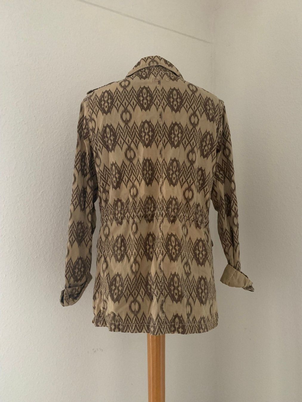 Giacche: PULL & BEAR - Aztec Jacke beige-braun M – Usato da Zürich venduto da Diazaio 2