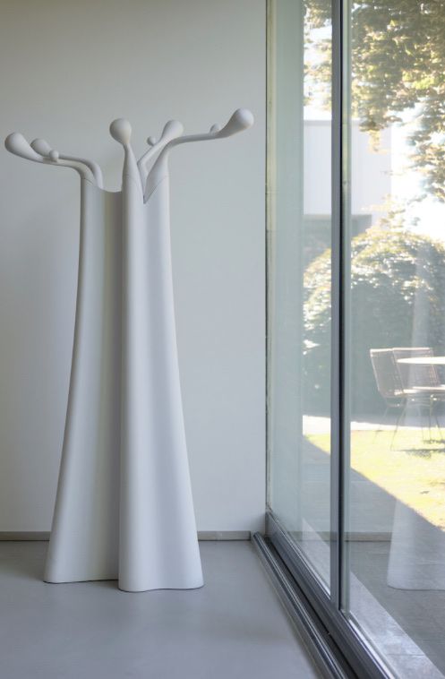 Guardaroba: Kleiderständer- Skulptur MDF ITALIA – Nuovo (secondo la descrizione) da Zollikerberg venduto da Atelier108 1