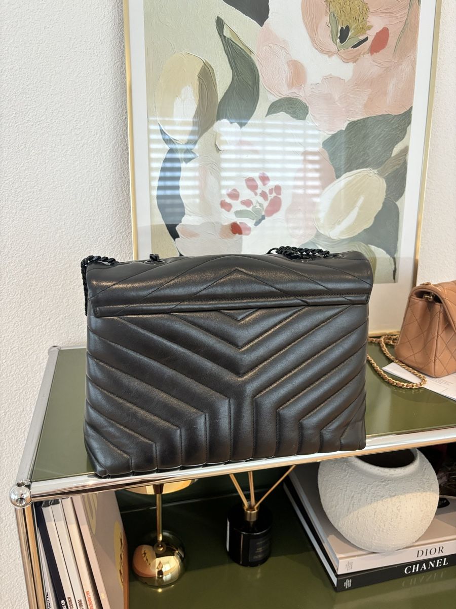 Saint Laurent Borse da donna: Medium Lou Lou Matelasse Shoulder Bag Black – Usato da lenzburg venduto da naemi30 8