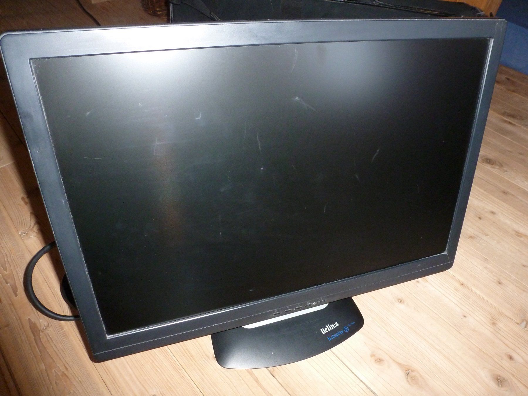 Monitor: 22" Monitor Bildschirm Display Belinea b.display 2.1 Stühle – Usato da Burgdorf venduto da ronald-keller 7