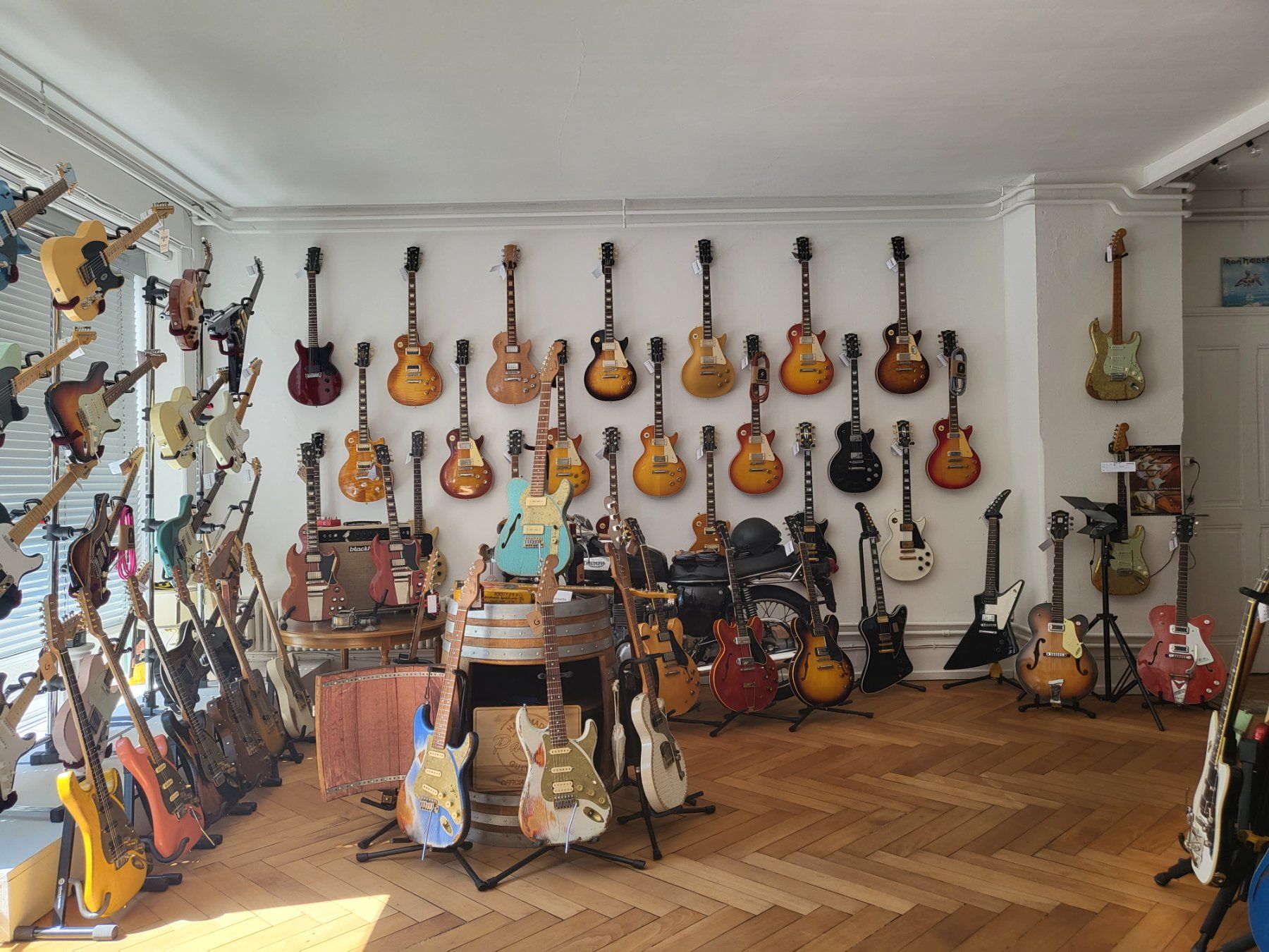 Strumenti musicali: Paoletti Stratospheric Lounge ALFA – Usato da pieterlen venduto da AntonelloGuitars 4