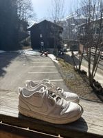 Nike shoes white 41