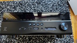 Yamaha RX-V685 AV-Receiver