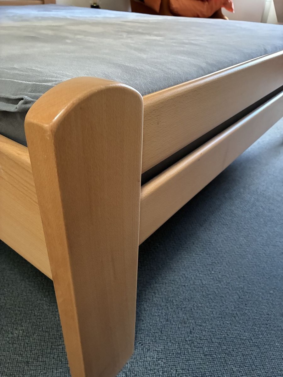 Betten: Bett masiv Buche 160 x 200cm – Gebraucht aus Basel von Pschmi 5