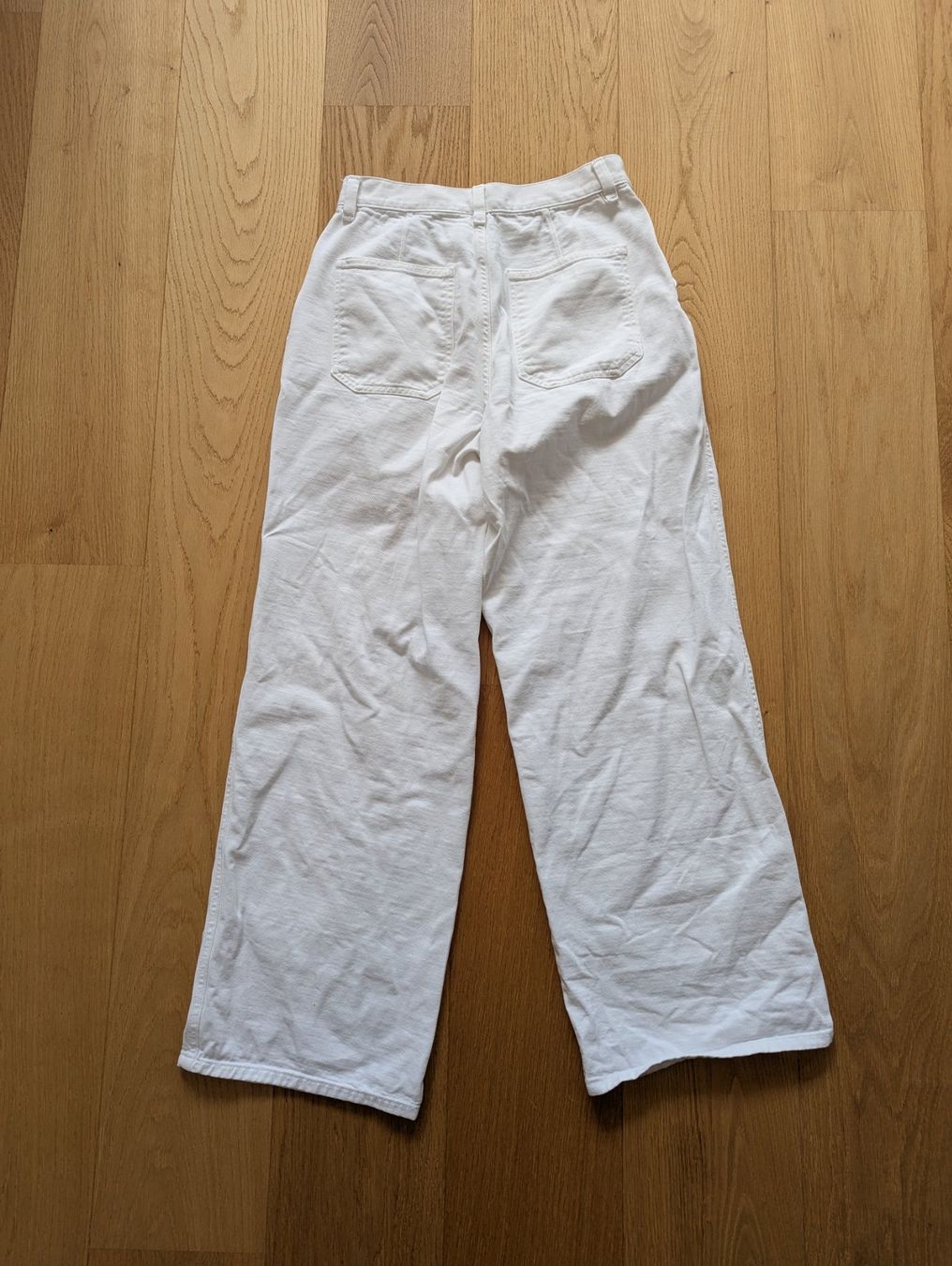 Massimo Dutti Jeans: Jean blanc Massimo Dutti T. 40 – Gebraucht aus Attalens von cam_mq9h 4