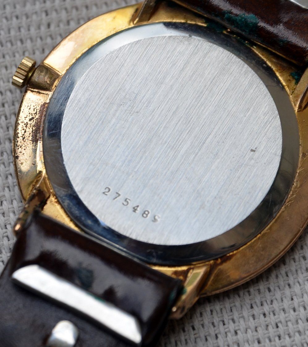 Montre Mécanique Vintage SARCAR GENÈVE Swiss Made - Boîtier Carré Acier, 17 Rubis, Bracelet Cuir Noir