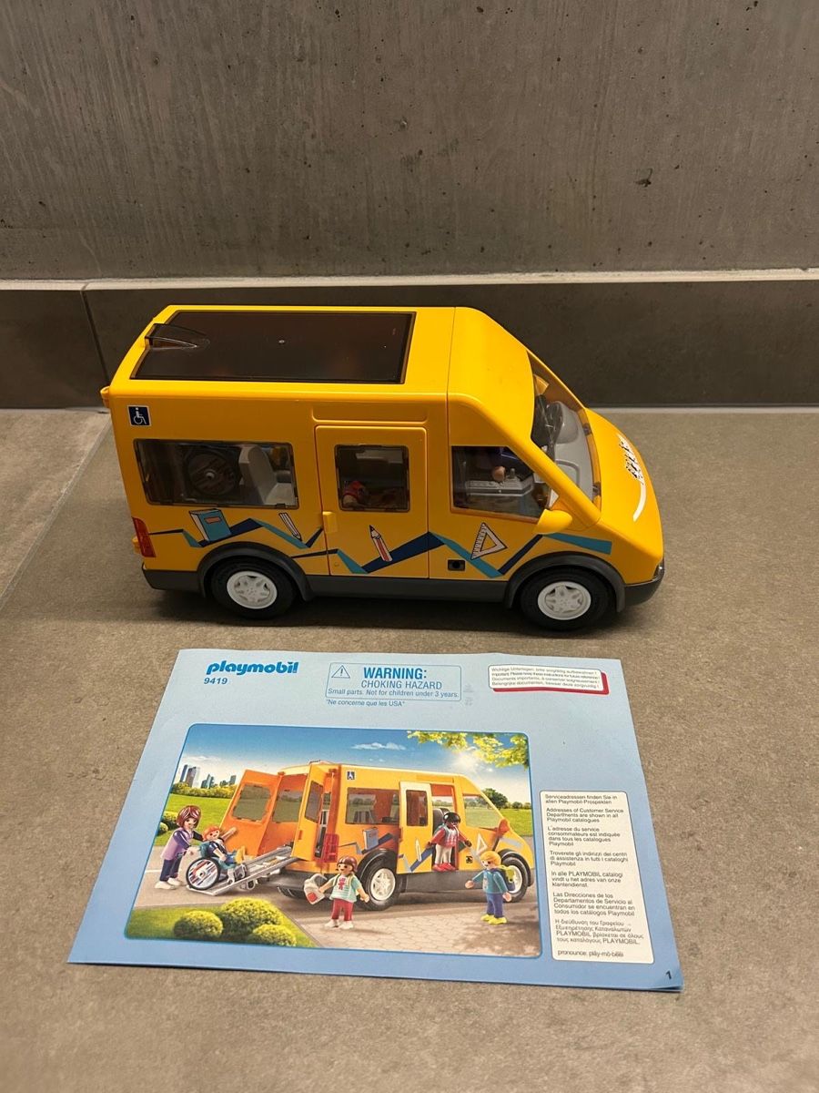 Playmobil Jouets: Playmobil bus scolaire 9419 – Neuf (Voir description) à Chêne-Pâquier par Aline_pclt83 1