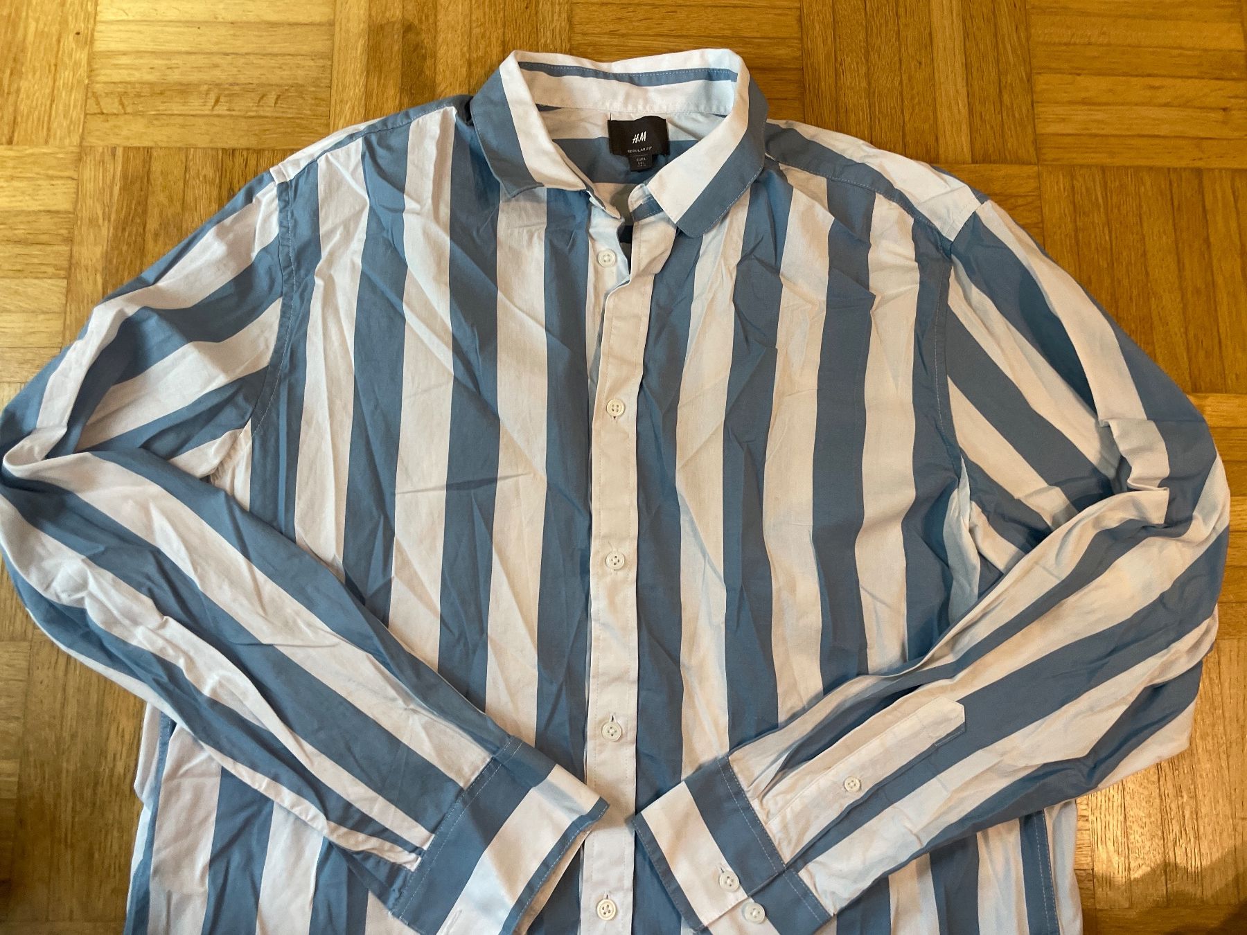 H&M Chemisiers: Bluse, Hemd von H&M Grösse L – D'occasion à Winterthur par mamba2021 3